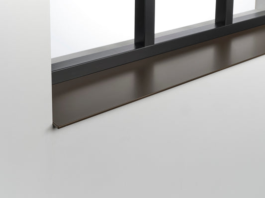 Aluminium vensterbank anodic brown, warme bruine geanodiseerde afwerking