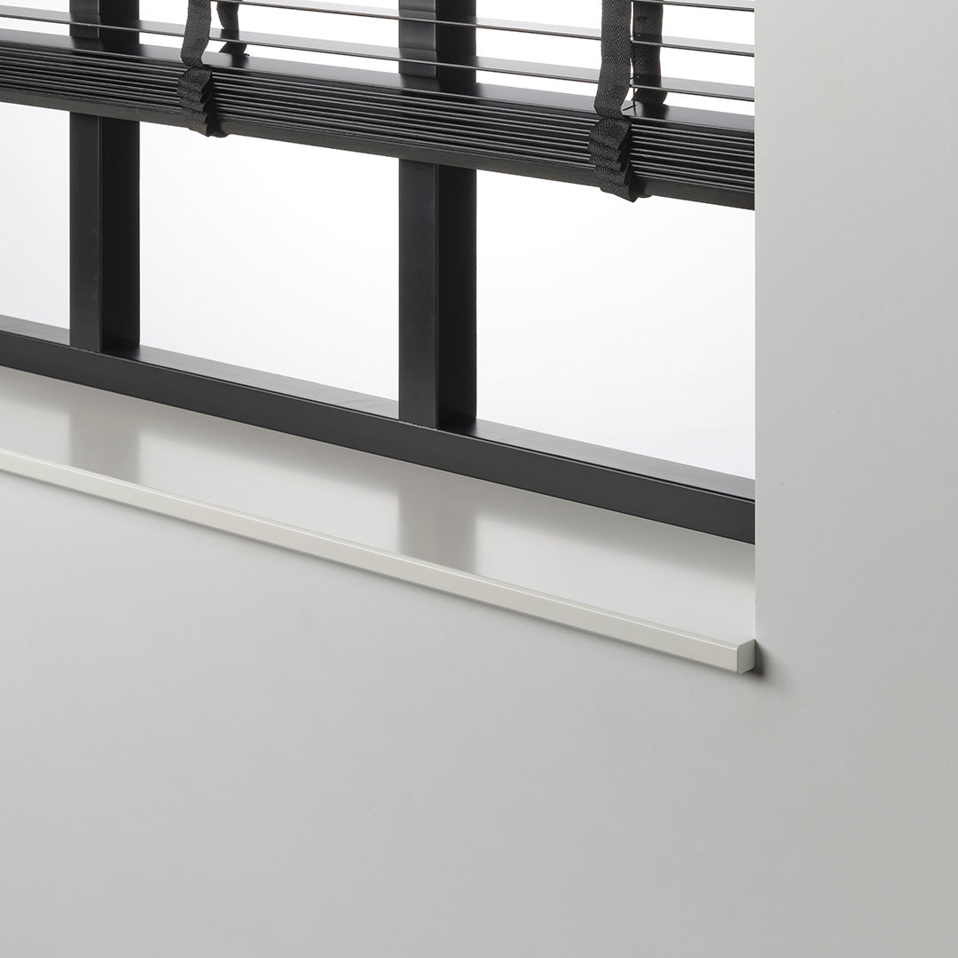 MDF vensterbank Ceres met schuine voorrand, moderne dynamische uitstraling